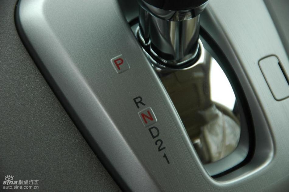 CR-V2.4AT