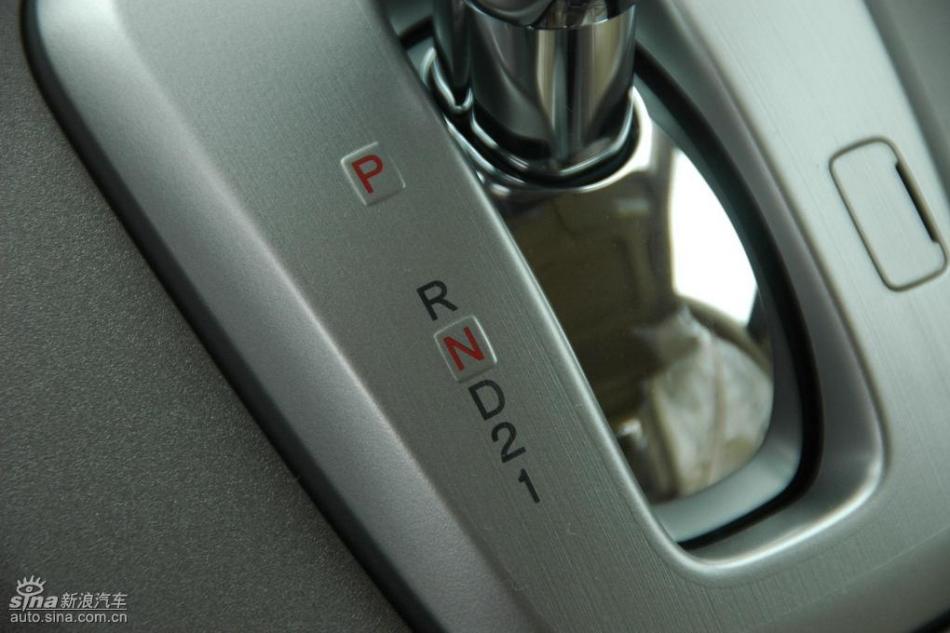CR-V2.4AT