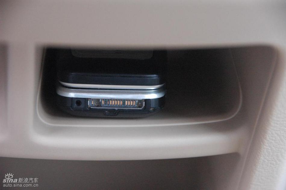 CR-V2.4AT