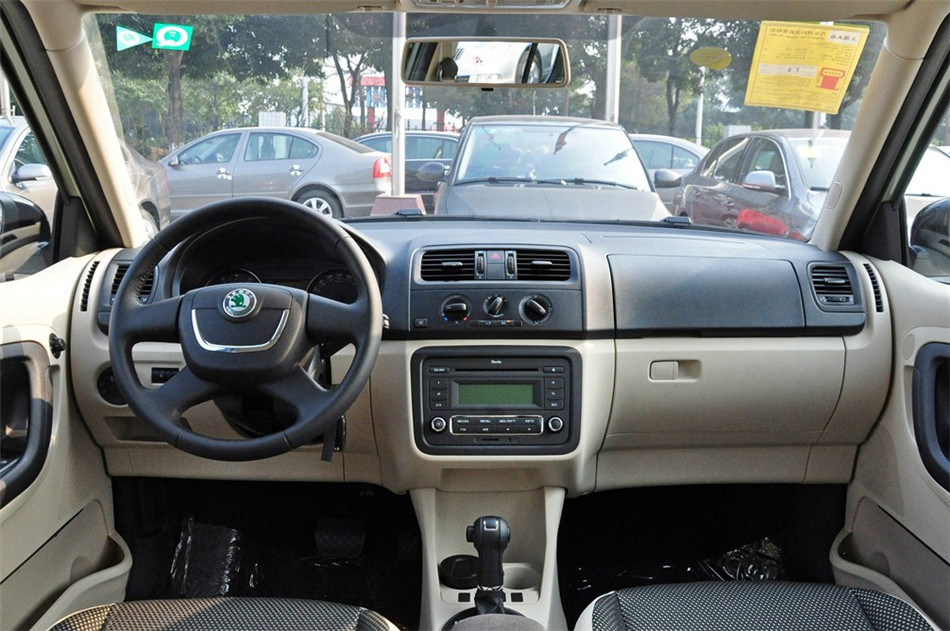 2012 1.6L AT Scout 