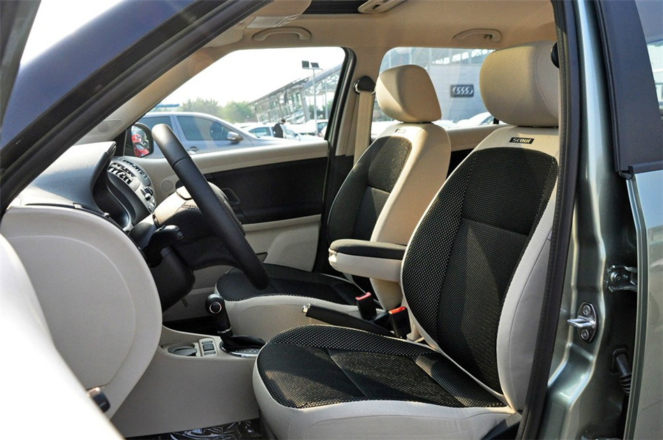 2012 1.6L AT Scout οռ