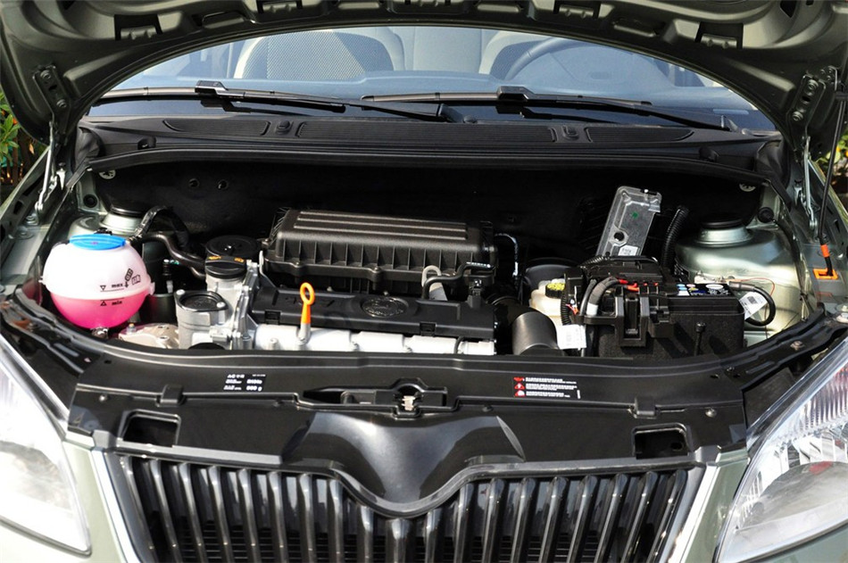 2012 1.6L AT Scout 