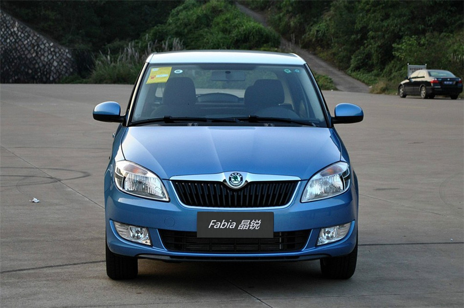 2012 1.4L MT  