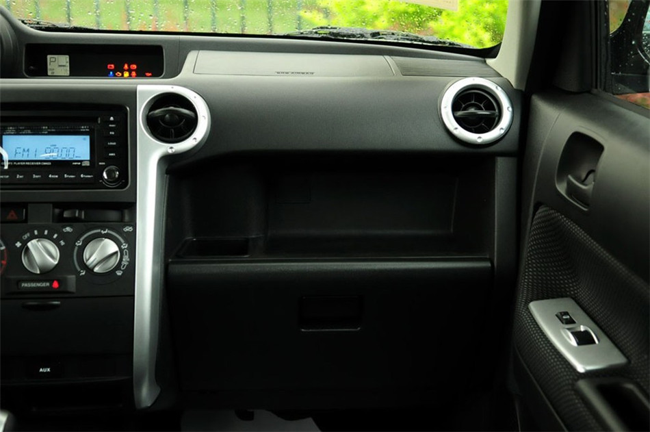  2010 1.5L CVT Ӣ 