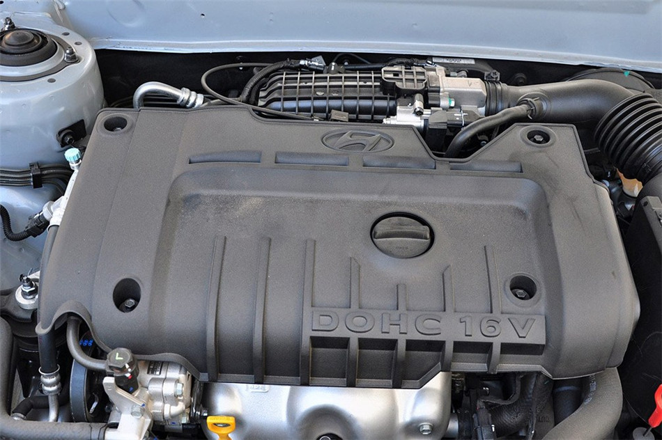  2011 1.6L AT  