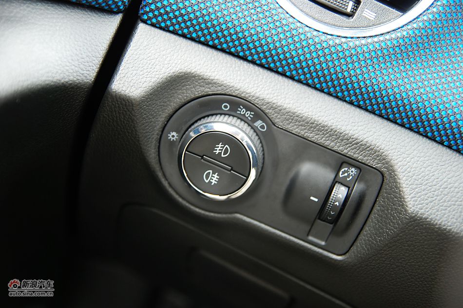 ³1.6T·