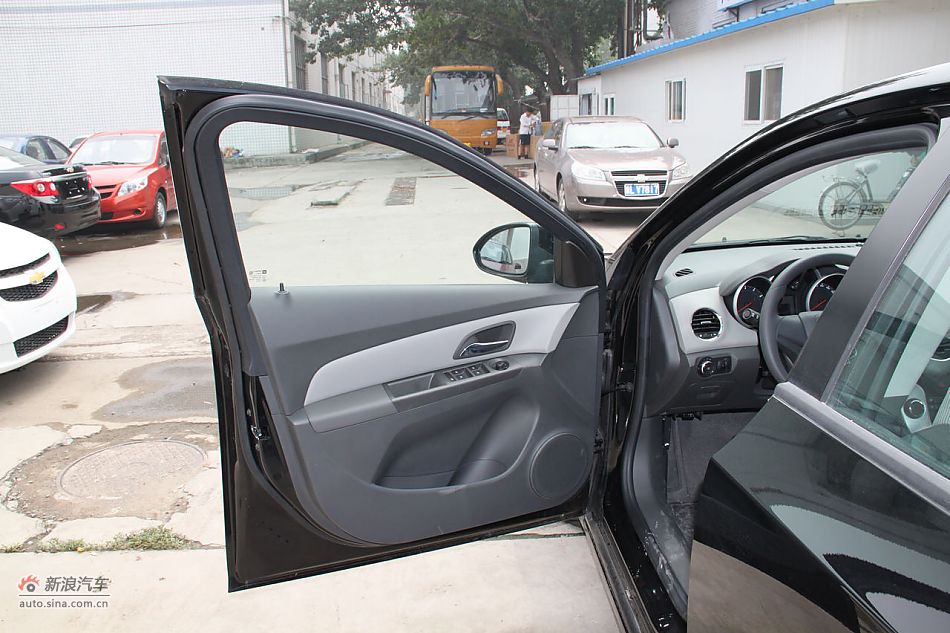 2010³1.6SLذԶ