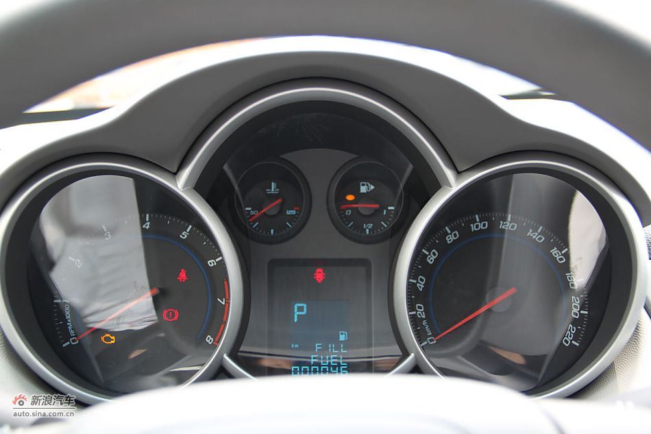 2010³1.6SLذԶ