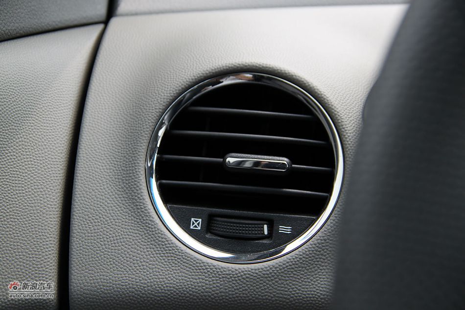 2010³1.6SLذԶ