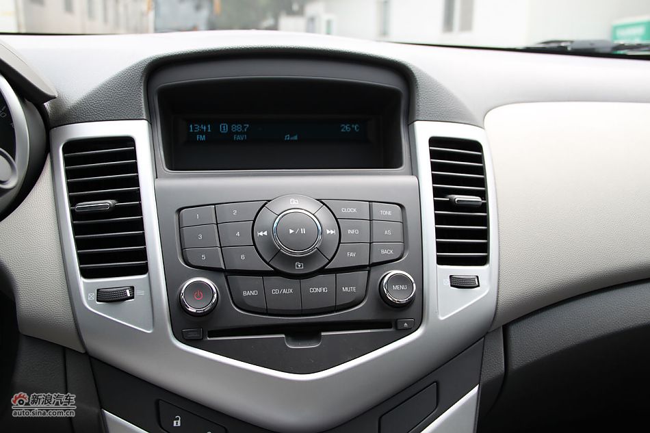 2010³1.6SLذԶ