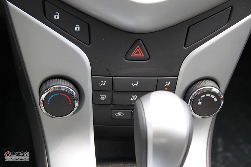 2010³1.6SLذԶ