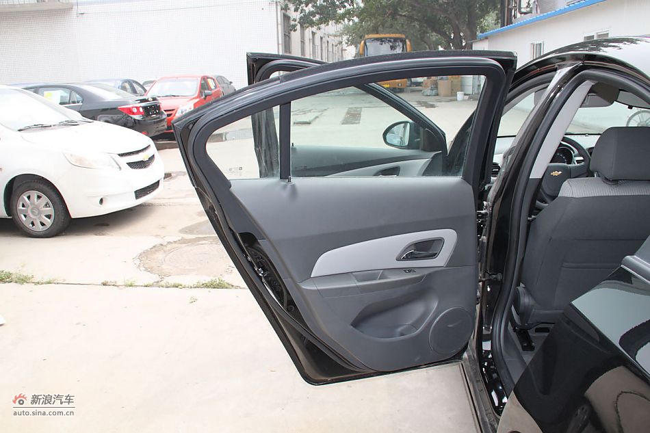 2010³1.6SLذԶ