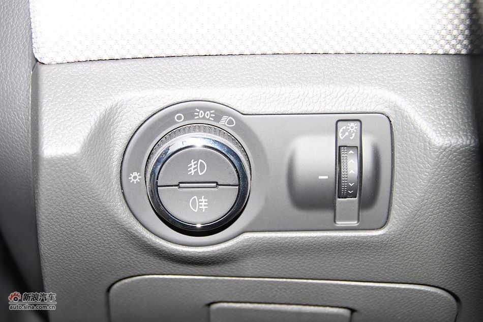2009³1.8SEԶ