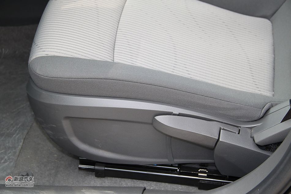 2010³1.6SLذԶ