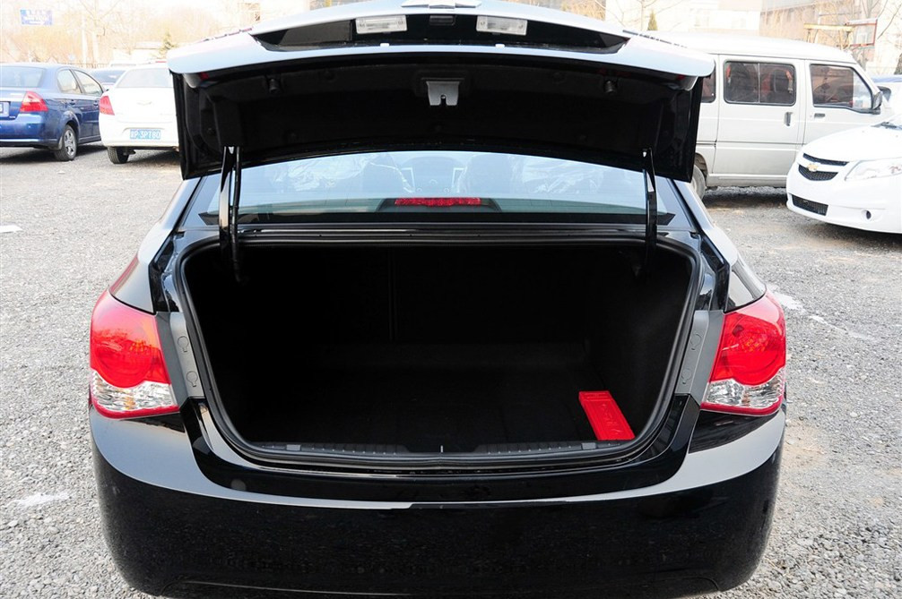 ³ 2013 1.6L AT SLذ