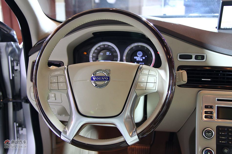 2011S80L T4