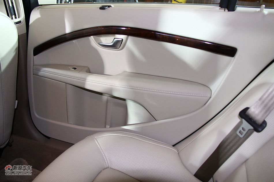 2011S80L T4ϸ