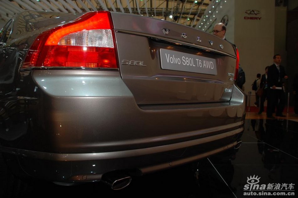 ֶS80L T6 AWD