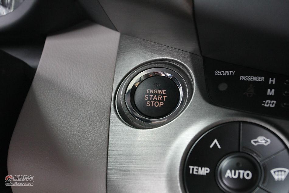 RAV4 2.4Զ