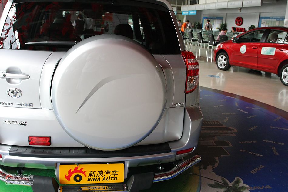 RAV4 2.4Զ