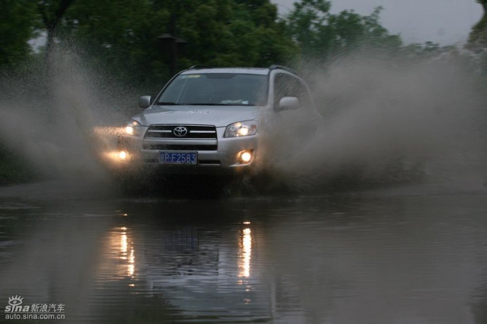 RAV4·¶̬