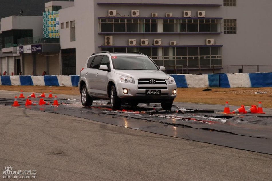 һRAV4ʵͼ
