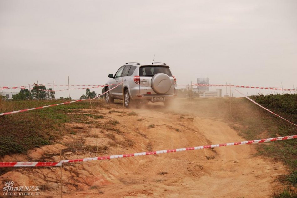һRAV4ʵͼ
