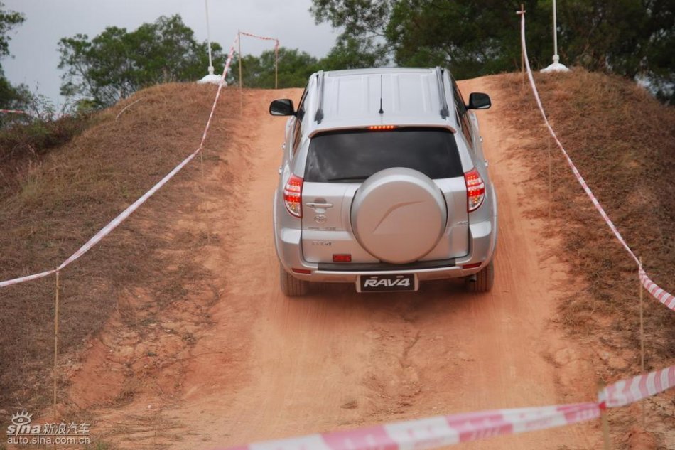 һRAV4ʵͼ