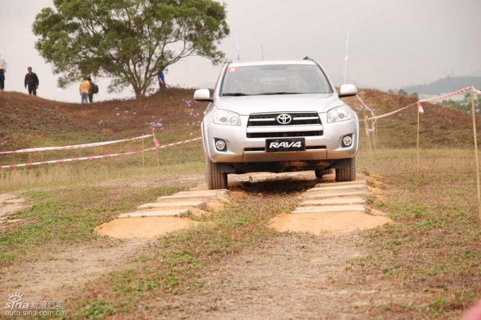 һRAV4ʵͼ