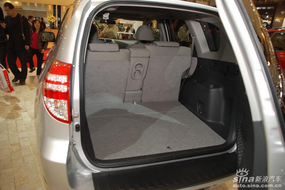 һRAV4
