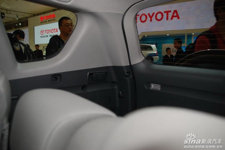һRAV4