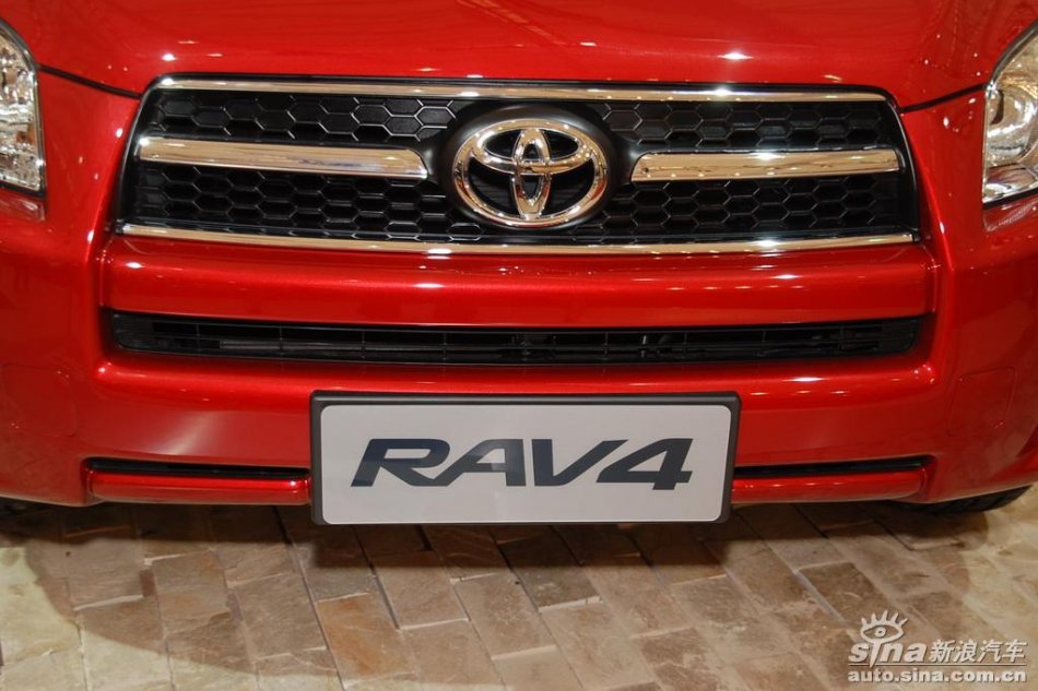 RAV4