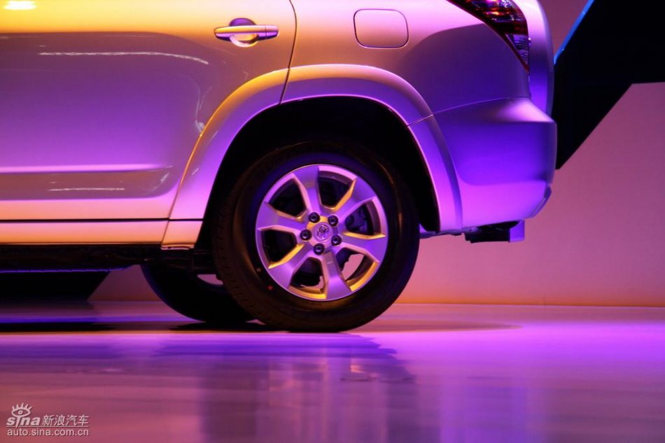 RAV4ֳʵͼ