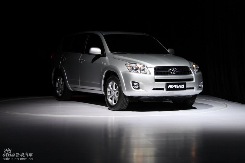 RAV4