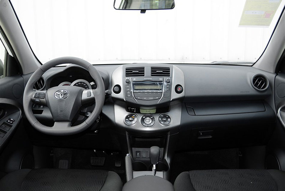 2013RAV4 2.0LԶӢװ