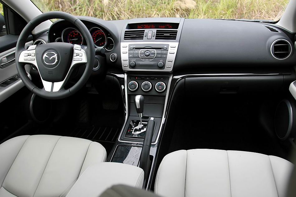 Mazda6ͼƬ