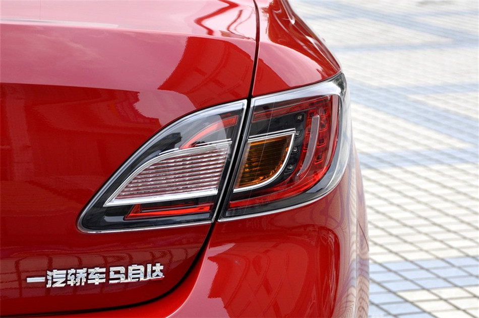  2012 2.0L Ӣ ϸ