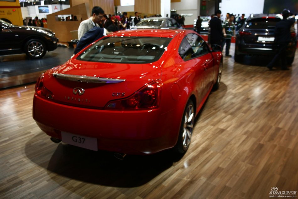 ӢG37