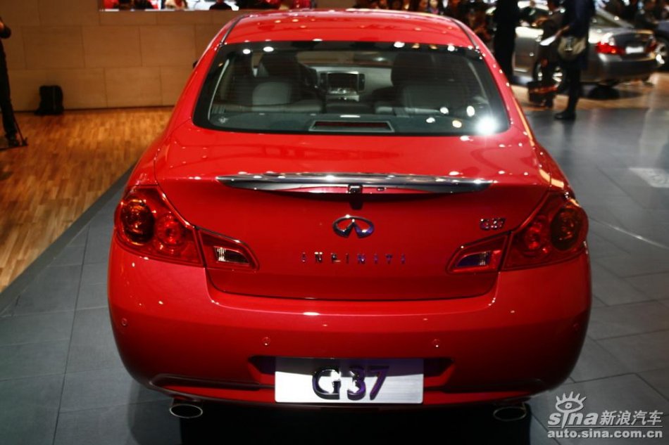 ӢG37