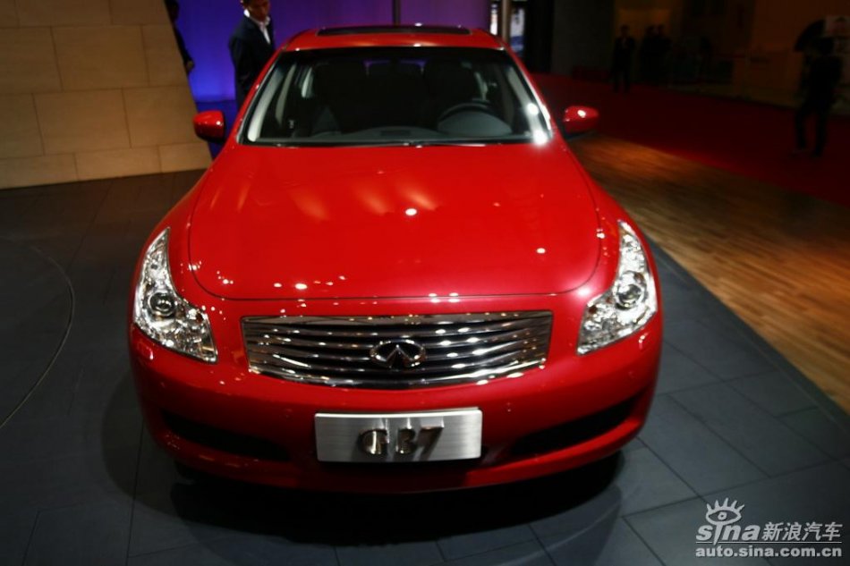 ӢG37