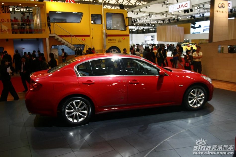 ӢG37