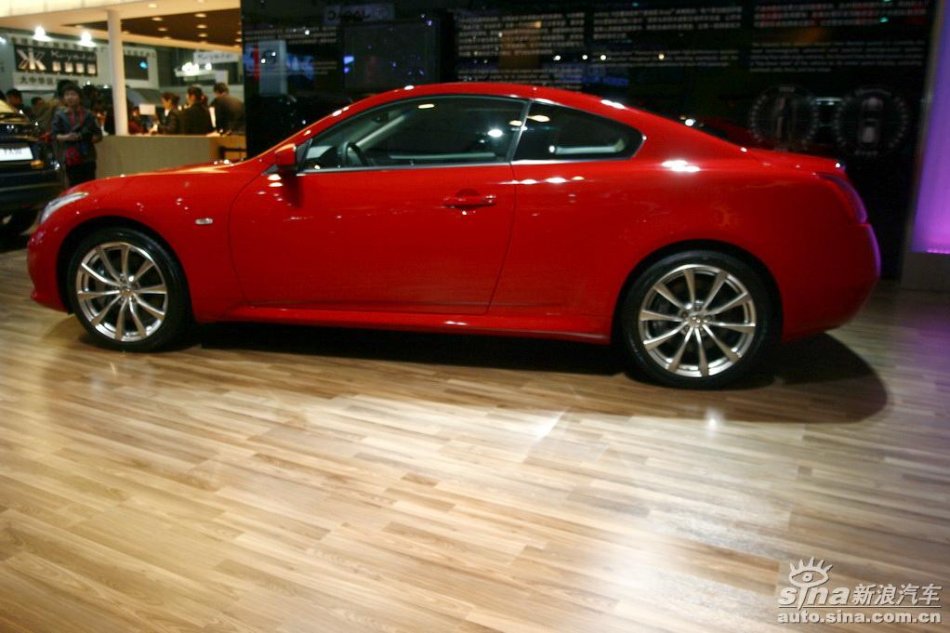 ӢG37