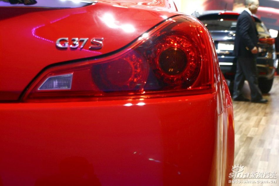 ӢG37