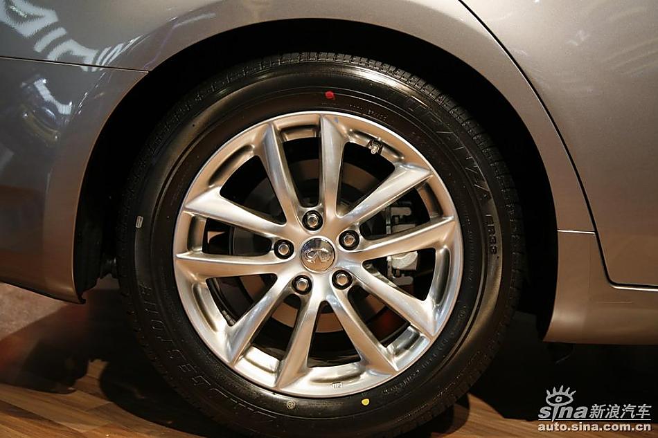 ӢG35