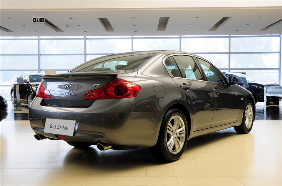 G25 Sedan ˶ 