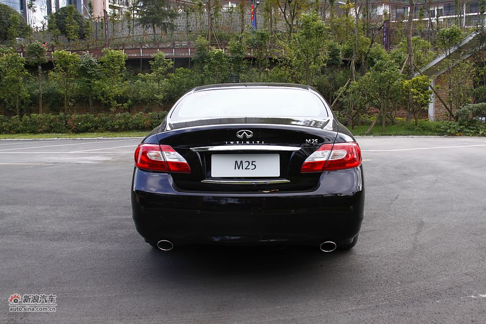 2011ӢM25