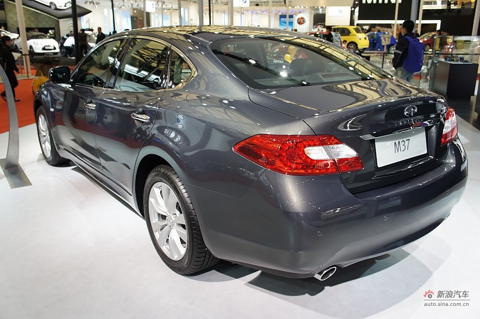 ӢM37