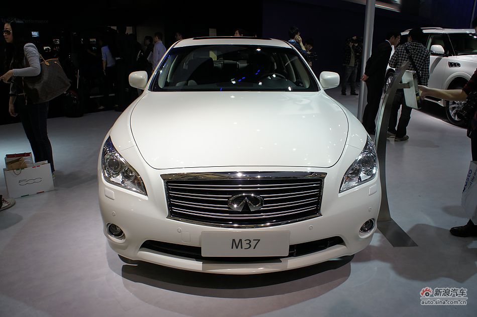 ӢM37