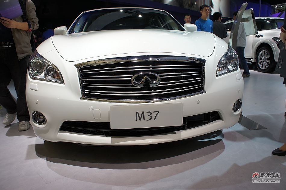 ӢM37