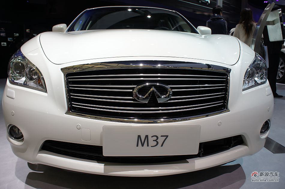 ӢM37
